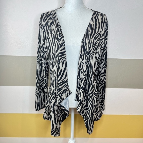 2/$25 Zoel Zebra Tiger Animal Print Business Office Casual Fly Away Cardigan M - Picture 2 of 11